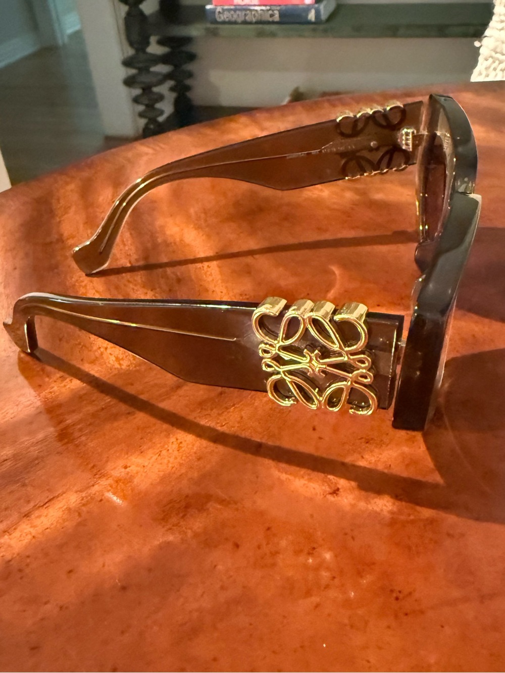Loewe Anagram Sunglasses - Picture 6 of 7